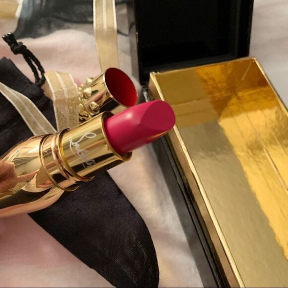LOUBOUTIN Lipstick! - Picture 3 of 9